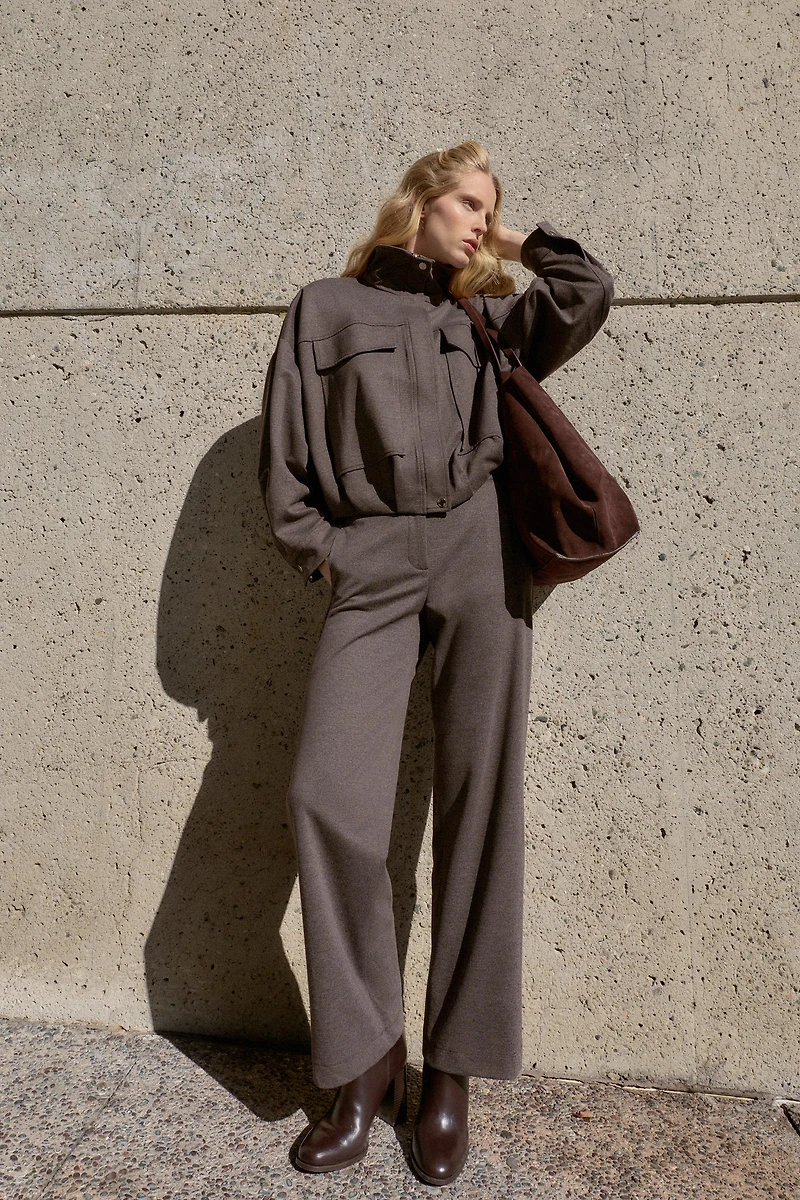 HIGH-WAISTED STRAIGHT LEG PANTS