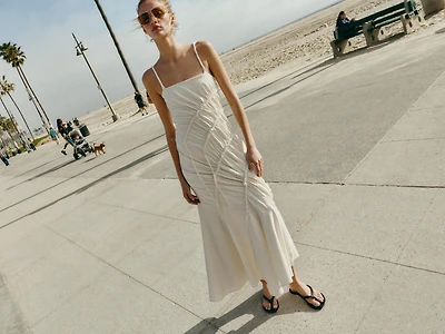 ROBE LONGUE DRAPÉE