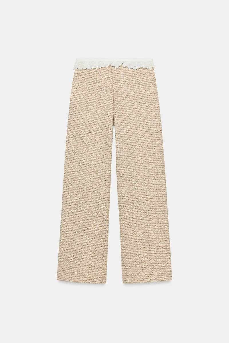 TEXTURED RUFFLE PANTS