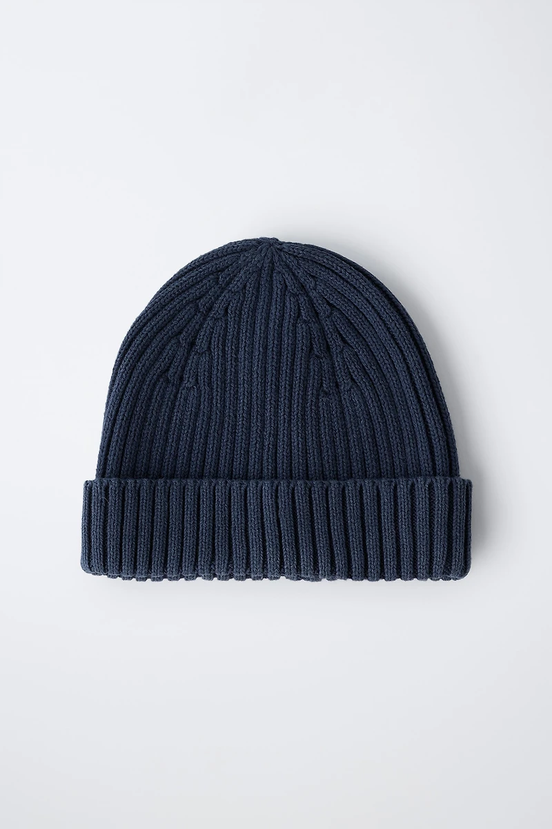 WASHED-EFFECT KNIT HAT