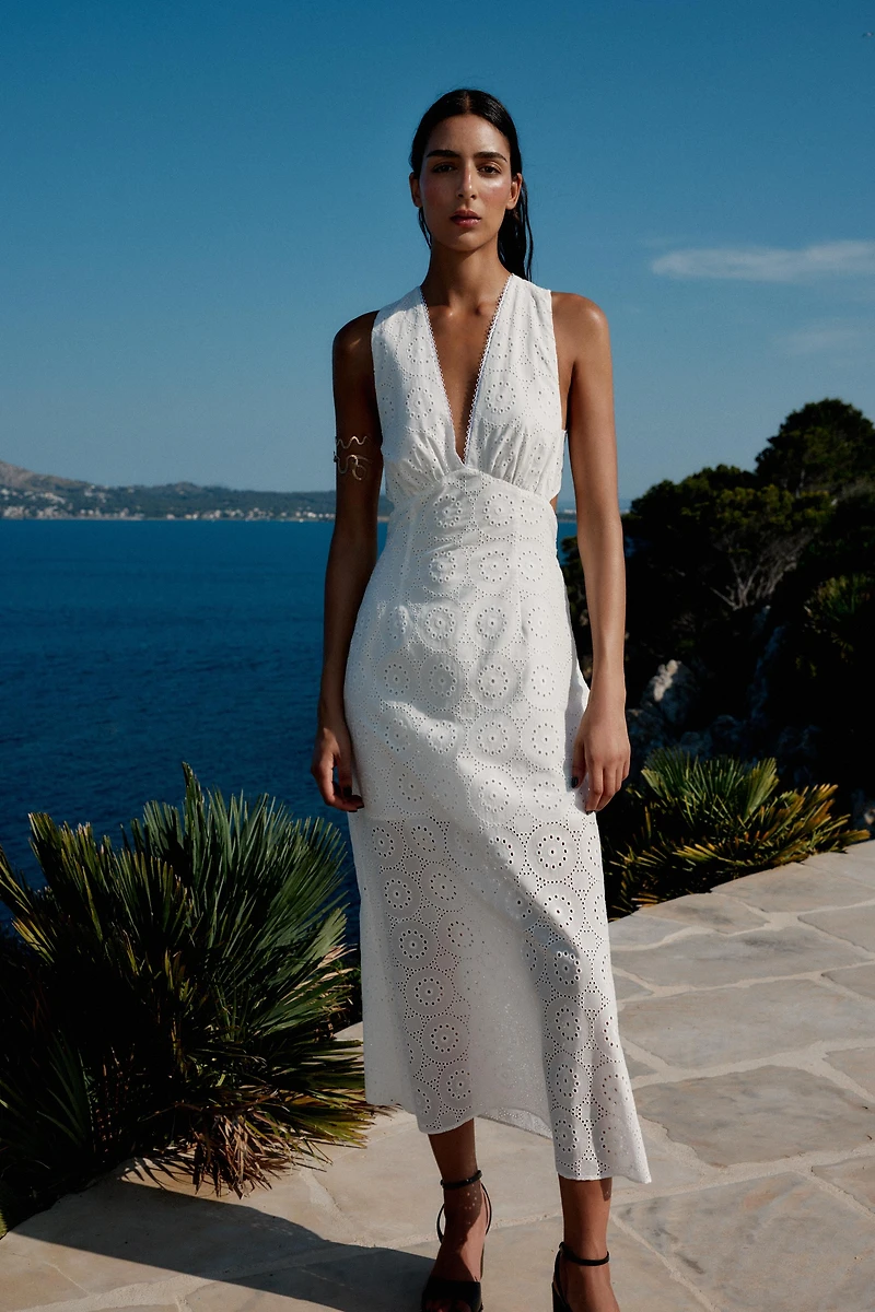 EMBROIDERED MIDI DRESS