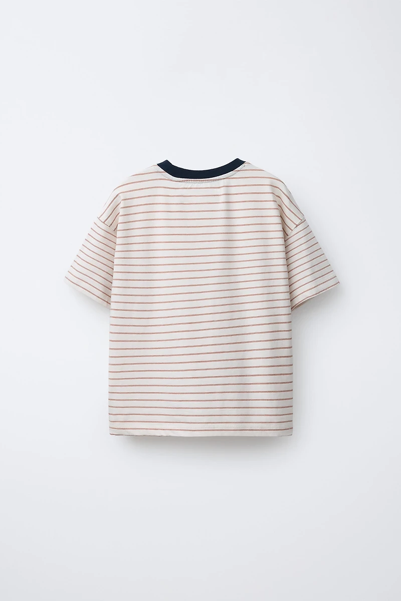 CONTRAST COLLAR STRIPED T-SHIRT