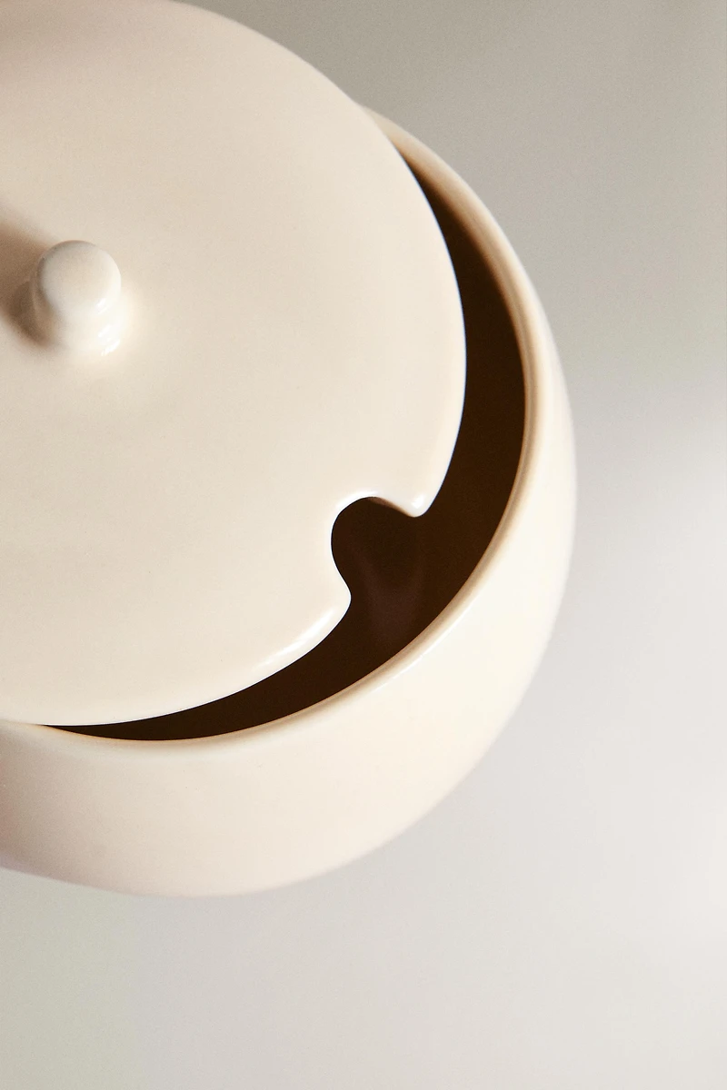 PLAIN STONEWARE SUGAR BOWL WITH SPOON