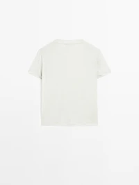 Lightweight short sleeve T-shirt