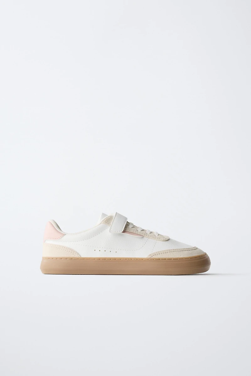 TENNIS OU BASKET BAREFOOT