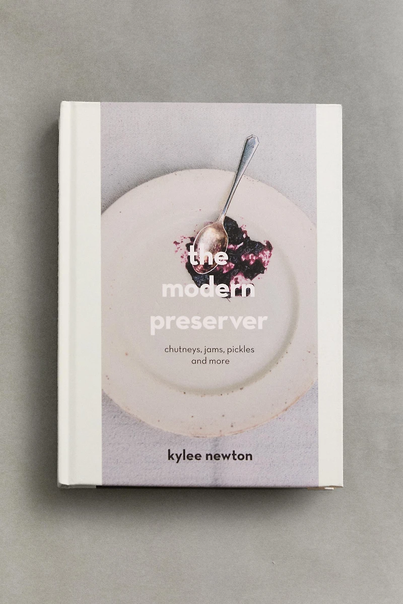 THE MODERN PRESERVER BOOK (ENGLISH)