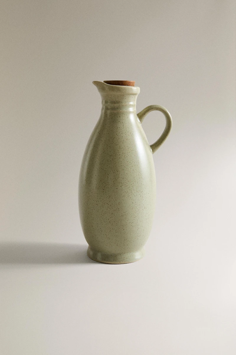 STONEWARE CRUET WITH LID
