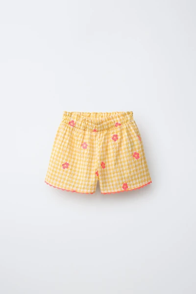 EMBROIDERED FLORAL GINGHAM SHORTS