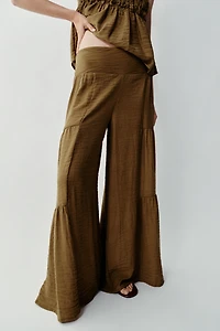 VOLUMINOUS CUT PANTS