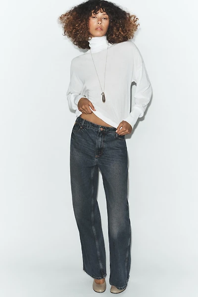 EXTRA-FINE KNIT HIGH COLLAR JUMPER