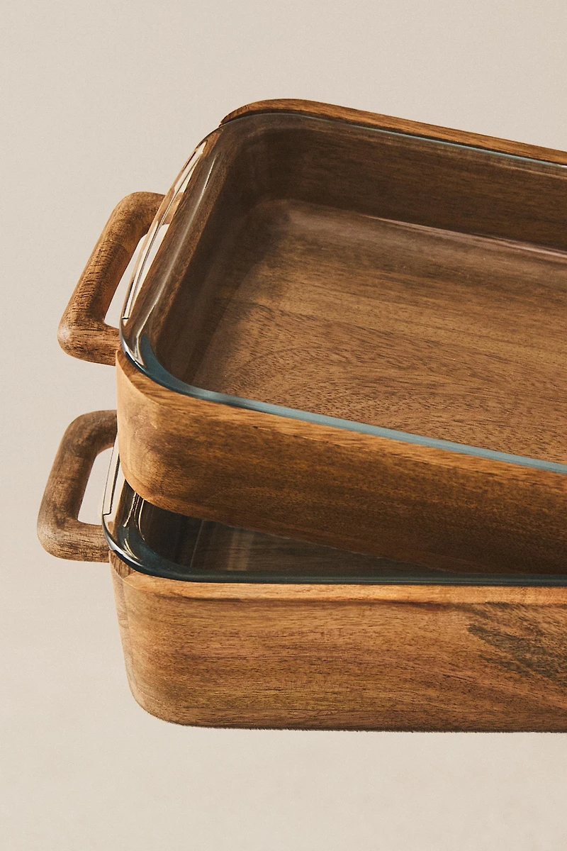 GLASS OVEN DISH WITH HANDLE