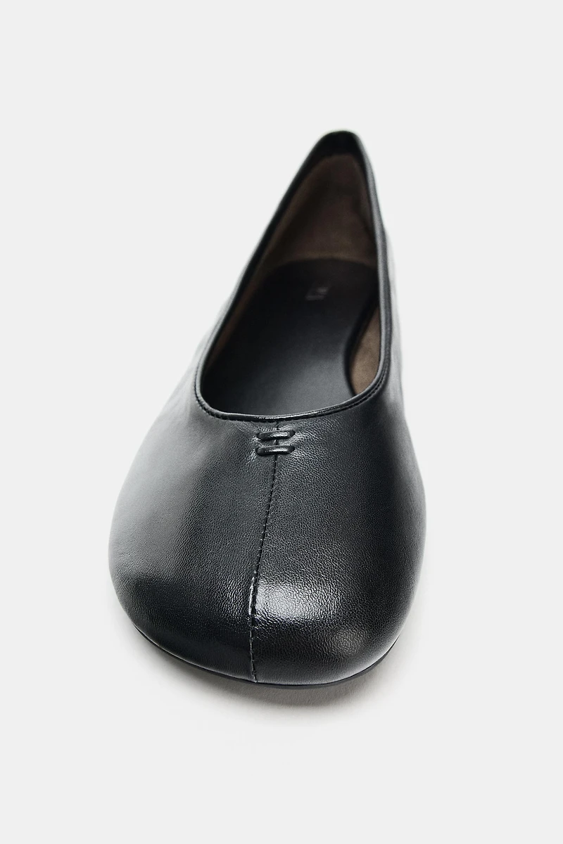 LEATHER FLAT BALLET FLATS