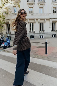 STRIPED BUCKLE SHIRT