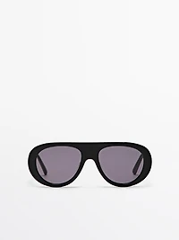 Oval sunglasses