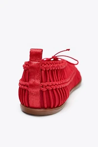 BRAIDED SHOES WITH LACES