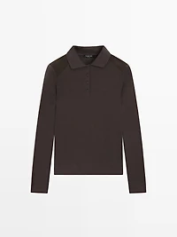 Polo T-shirt with shoulder pads