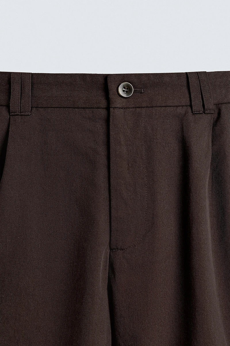LYOCELL-COTTON CARGO SHORTS