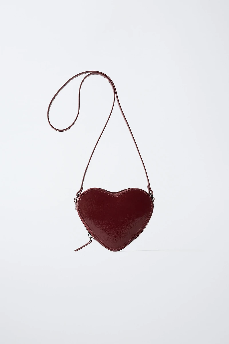 HEART CROSSBODY BAG