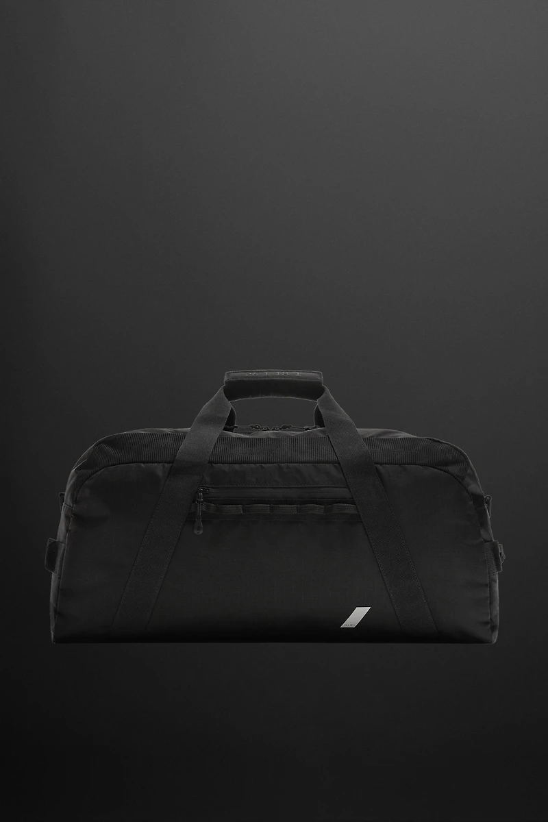 SPORTS DUFFEL BAG