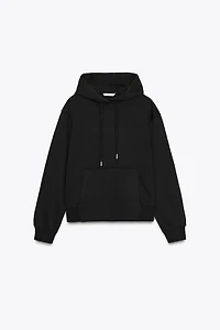 BASIC HOODIE SWEATSHIRT