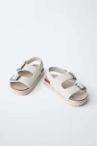LEATHER BUCKLE SANDALS
