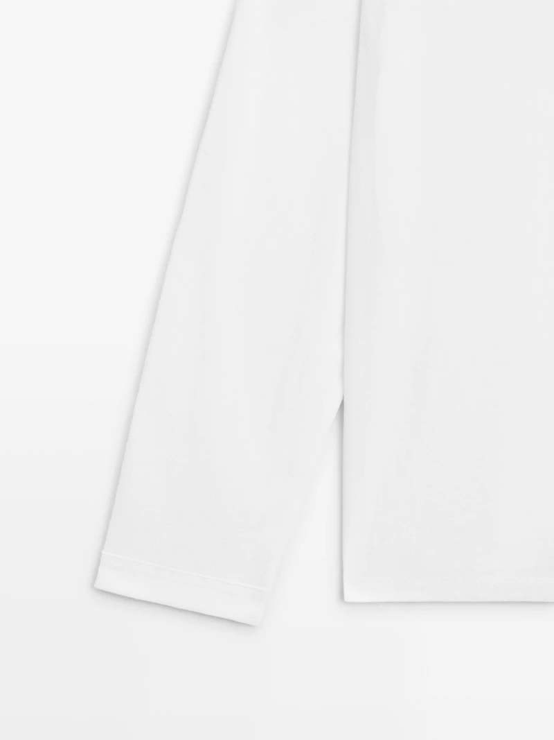 100% cotton long sleeve T-shirt