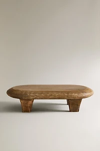 WOODEN CUTTING BOARD WITH LEGS