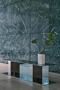 COFFEE TABLE 02
