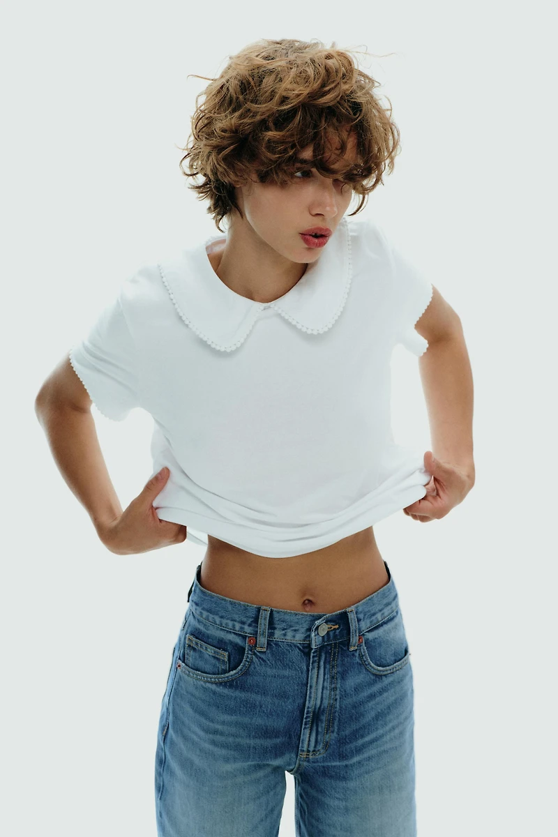PETER PAN COLLAR T-SHIRT