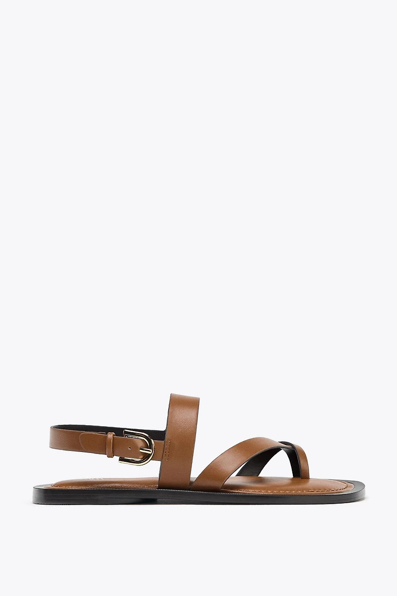 TOE STRAP SANDALS