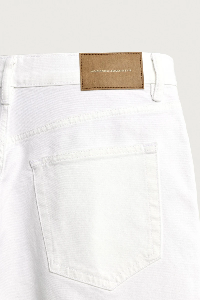 BERMUDA EN JEAN REGULAR FIT