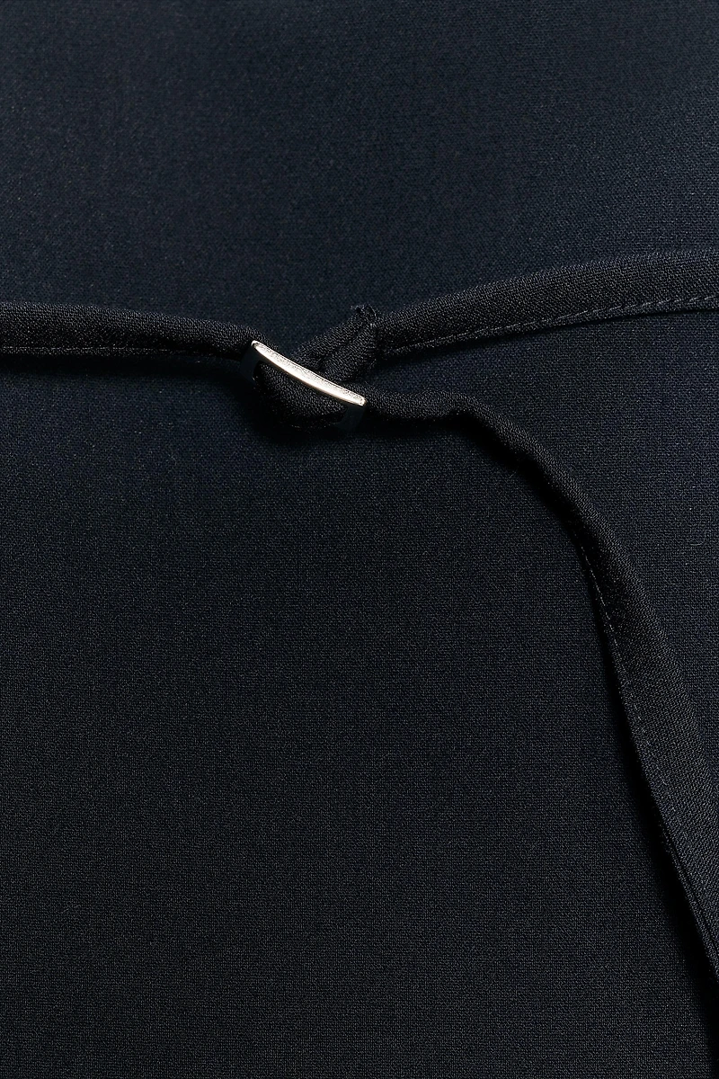 BELTED SKORT