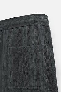 JACQUARD TEXTURED SHORTS