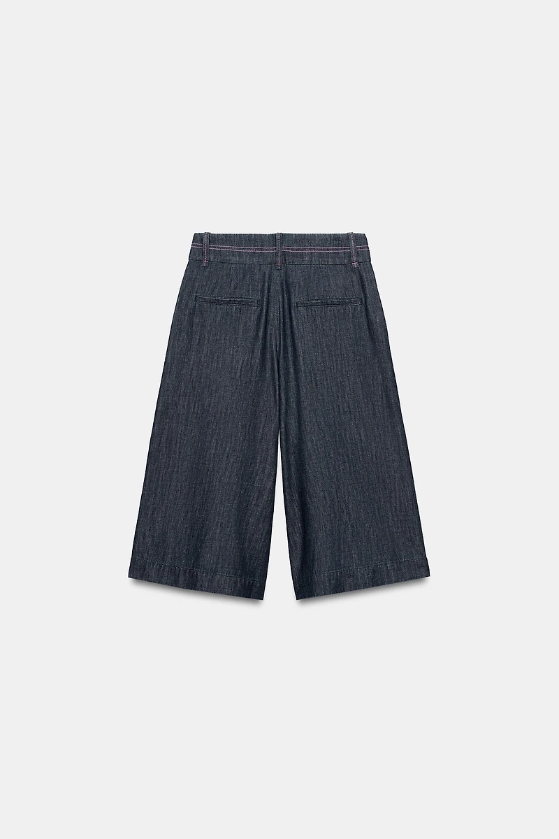 LONG SHORTS WITH CONTRAST TOPSTITCHING