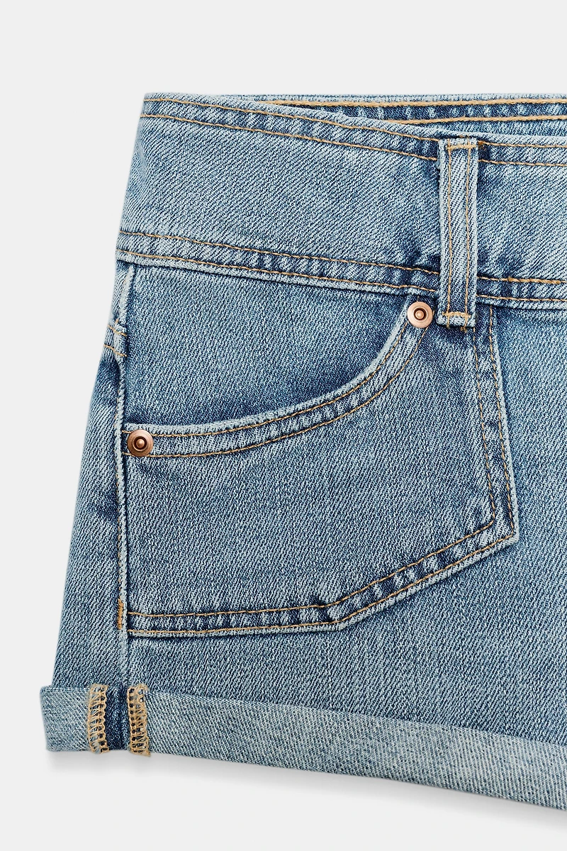 SHORT MINI EN DENIM TRF À POCHES