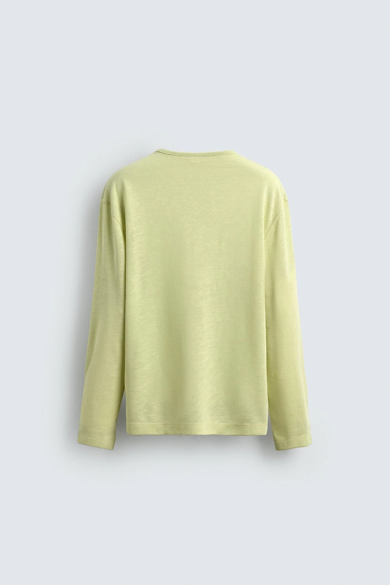 T-SHIRT LÉGER COL BOUTONNÉ