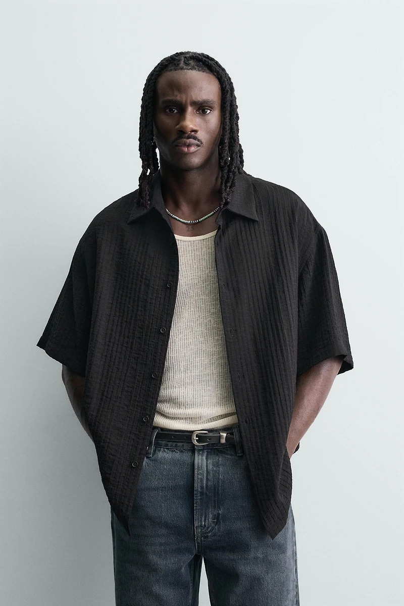 FLUID EMBOSSED TEXTURE SHIRT
