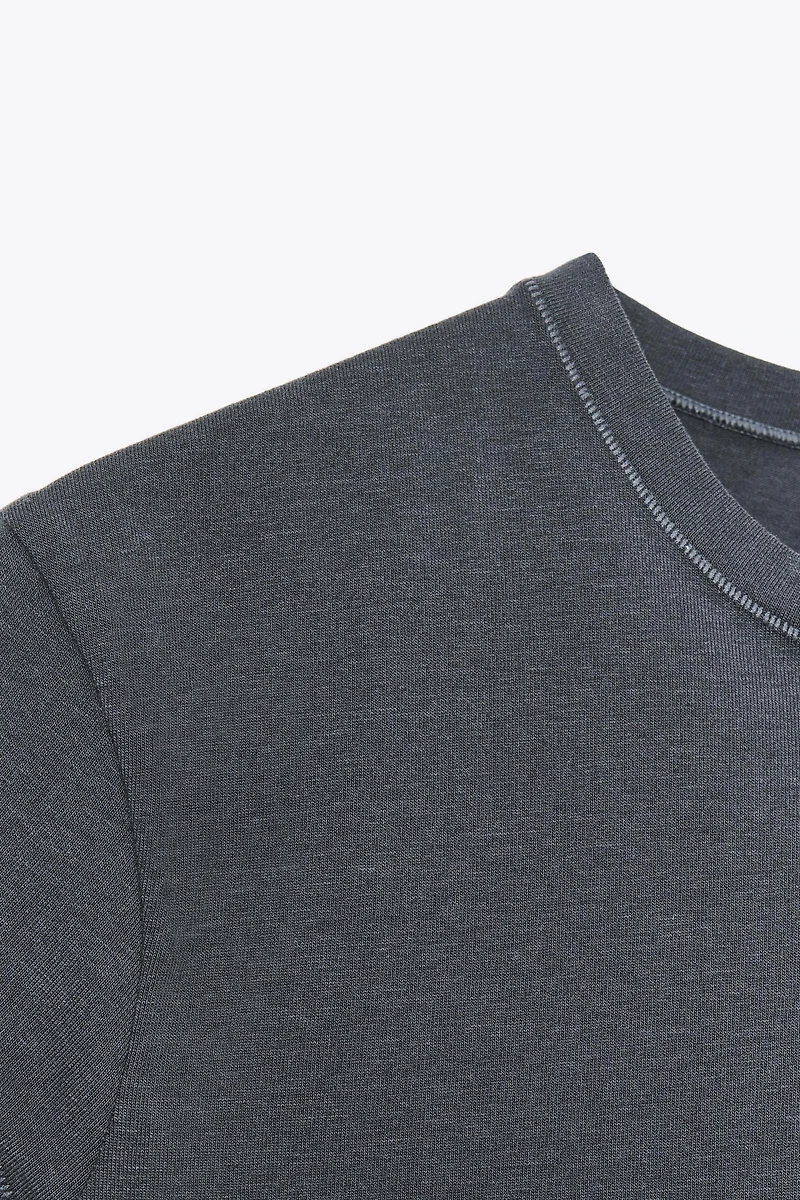 SLIM FIT SHORT SLEEVE T-SHIRT