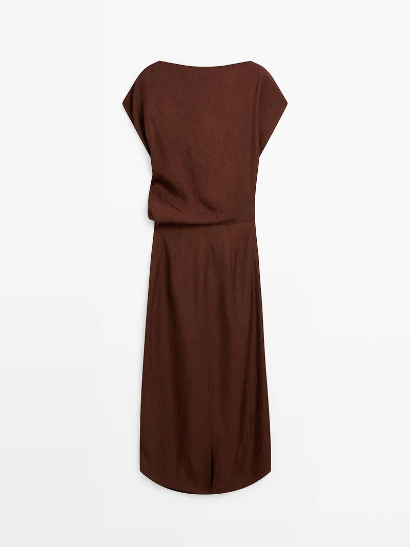 Long dress with gathered waist detail