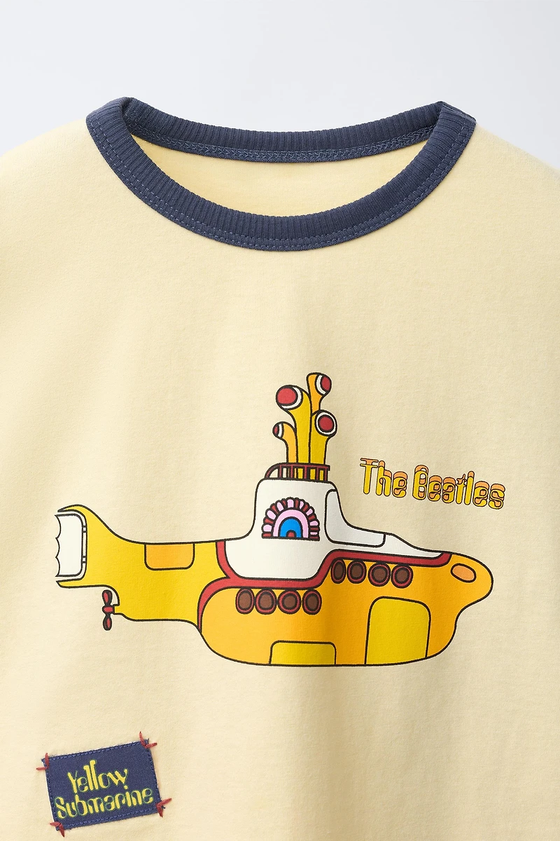 THE BEATLES™ YELLOW SUBMARINE T-SHIRT