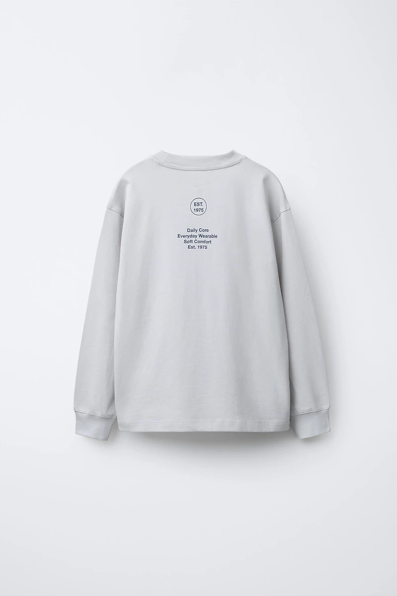 T-SHIRT À INSCRIPTION IMPRIMÉE