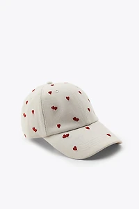 TWILL CAP WITH EMBROIDERED HEARTS