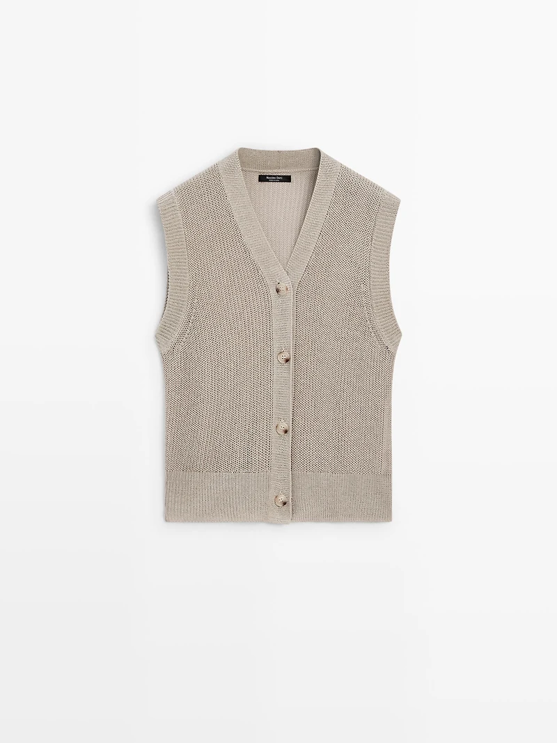 Knit vest with a high neck