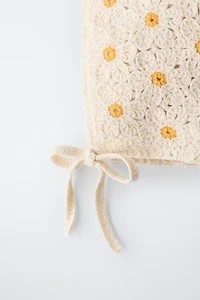 CROCHET DAISY BONNET