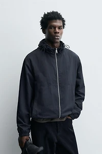 LIGHTWEIGHT TECHNICAL HOODIE JACKET