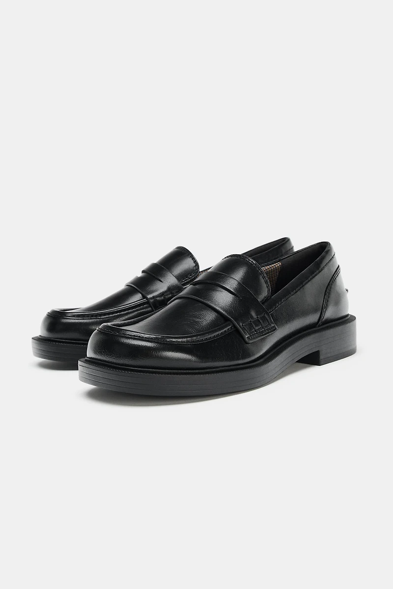 PLATFORM LOAFERS