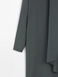 V-neckline midi dress with tie detail