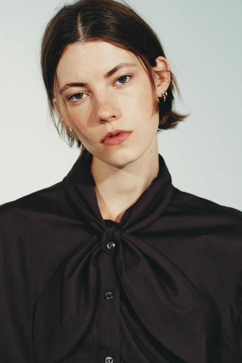 NECKTIE POPLIN SHIRT