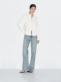 Stand collar shirt with front seam