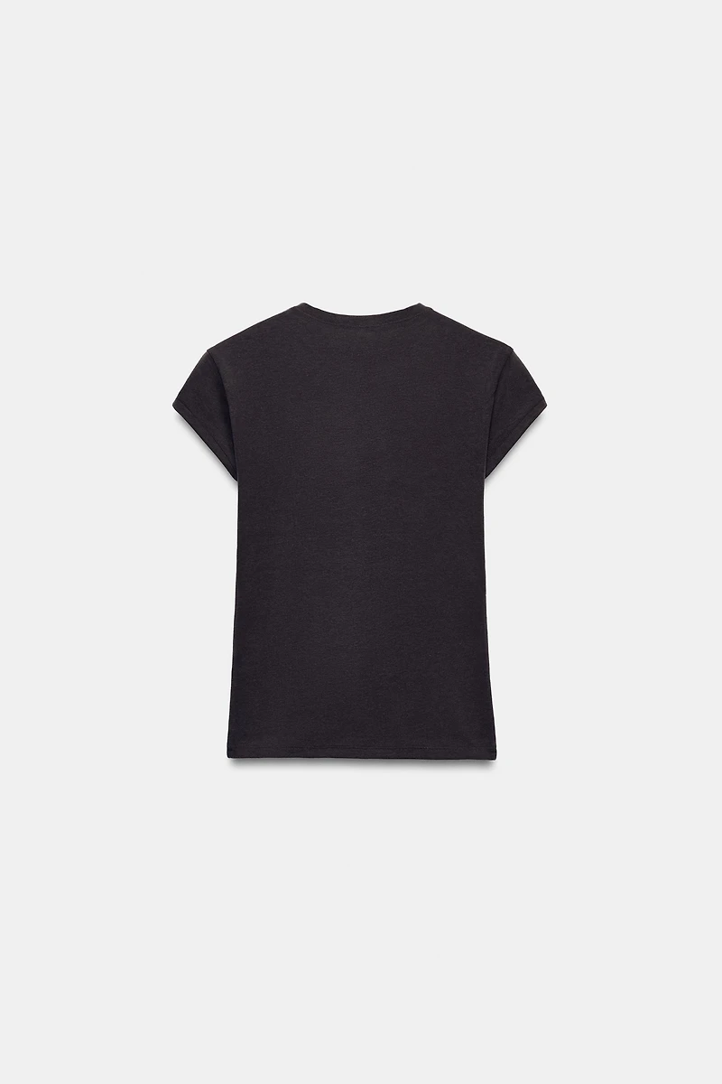 FITTED SHORT-SLEEVE T-SHIRT